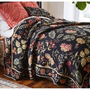 Soft Surroundings Oriana Tapestry Coverlet Queen 97in X 94in